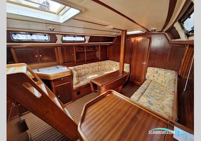 Bavaria 38 Ocean Segelboot 2000, mit Volvo Penta MD22L motor, England