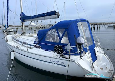 Bavaria 38 Segelboot 2003, mit Volvo Penta D1-30F motor, Dänemark