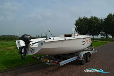 Bavaria B/One Segelboot 2013, Niederlande
