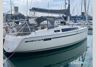 Bavaria Cruiser 33 Segelboot 2015, mit Volvo Penta motor, England