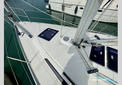 Bavaria Cruiser 33 Segelboot 2015, mit Volvo Penta motor, England