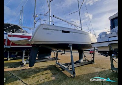 Bavaria Cruiser 34 Segelboot 2024, mit Volvo Penta motor, England