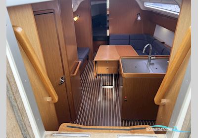 Bavaria Cruiser 37-3 Segelboot 2015, mit Volvo Penta D1-30 motor, Niederlande