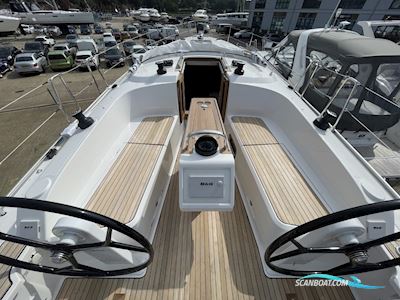 Bavaria Cruiser 37 Segelboot 2025, mit Volvo Penta motor, England