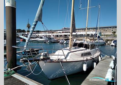 Beneteau Evasion 32 Segelboot 1980, mit Perkins 4108 motor, Portugal