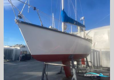 Beneteau First 25 Segelboot 1981, mit Johnson motor, Frankreich
