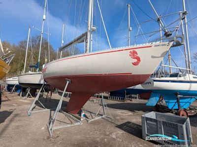 Beneteau First 30 Segelboot 1980, mit Yanmar 2YM15 motor, England