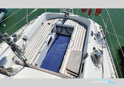 Beneteau First 325 Segelboot 1987, mit Volvo Penta motor, Frankreich