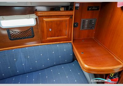 Beneteau Oceanis 323 Segelboot 2005, mit Yanmar 3ym20 motor, Sweden
