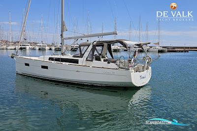 Beneteau Oceanis 38 Segelboot 2015, mit Yanmar motor, Spanien