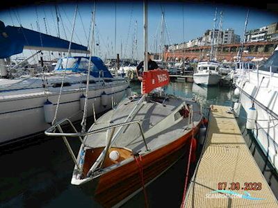 Classic Yacht Mullins Monarch 23 Segelboot 1985, mit Yanmar 1GM10 motor, England