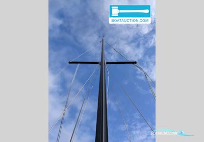 Defender 27 Segelboot 1977, mit Volvo Penta motor, Niederlande