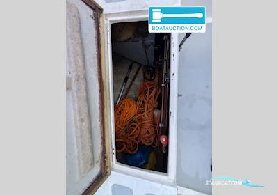 Defender 27 Segelboot 1977, mit Volvo Penta motor, Niederlande