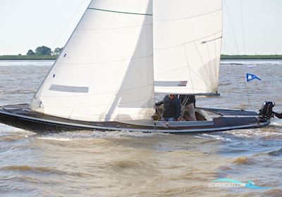 Drachen (Boerresen) Segelboot 1995, mit Aussenborder motor, Deutschland