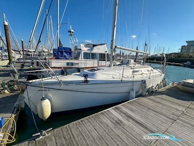 Dufour 32 Classic Segelboot 2001, mit Volvo motor, England