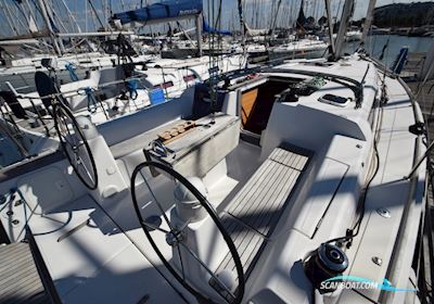 Dufour 335 Grand Large Segelboot 2012, mit Volvo Penta D1-30 motor, Belgien