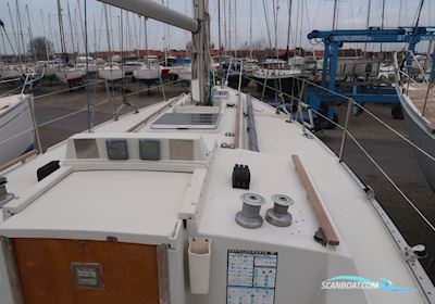 Dufour 35 Segelboot 1980, mit Volvo Penta MD17C motor, Belgien
