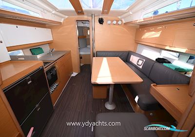 Dufour 390 Segelboot 2021, mit Volvo Penta D2-50F motor, Griechenland