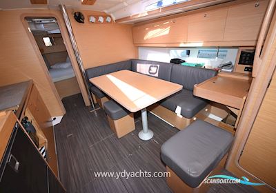 Dufour 390 Segelboot 2021, mit Volvo Penta D2-50F motor, Griechenland