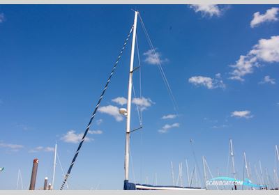 Elan 333 Segelboot 2000, mit Yanmar motor, Irland