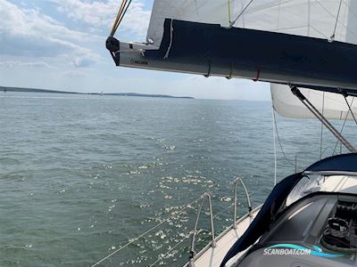 Elan Impression 384 Segelboot 2008, mit New Volvo Penta D2-40B 39Hp with Saildrive and 3 Blade propeller motor, England