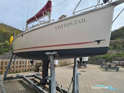 Etap 24i Segelboot 2001, mit Yanmar 1GM10 motor, England