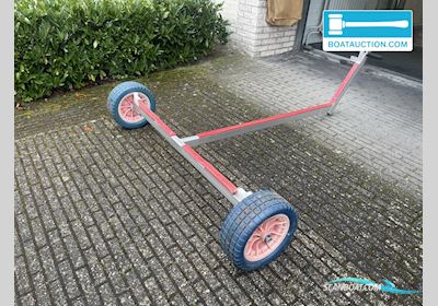 Far East Boats Optimist Strandtrailer Segelboot 2024, Niederlande