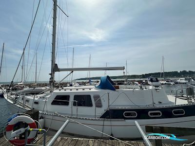Finnrose 45 Deck Saloon Segelboot 1976, mit Perkens 354
 motor, Dänemark