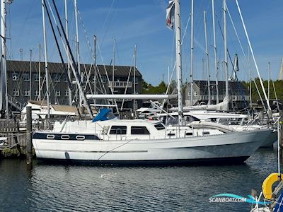 Finnrose 45 Deck saloon Segelboot 1976, mit Perkens 354
 motor, Dänemark