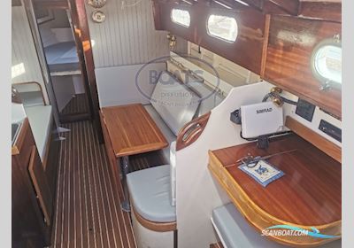 HARTWELL OF PLYMOUTH (GB) HARTWELL OF PLYMOUTH (GB) GOLDEN HIND 31 voilier bois Segelboot 1968, mit BETA MARINE motor, Frankreich