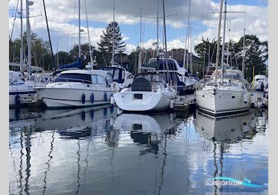 Hanse 325 Segelboot 2012, mit Volvo motor, England