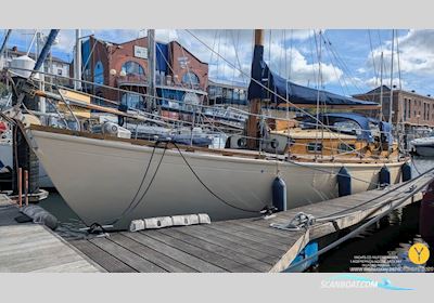 Hillyard 12 Ton Segelboot 1968, mit Thorneycroft 2.25 motor, England