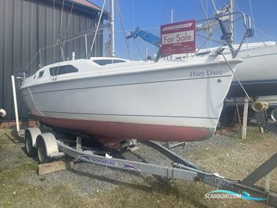 Hunter Legend 25 Trailer Sailer Segelboot 2008, mit Yamaha motor, England