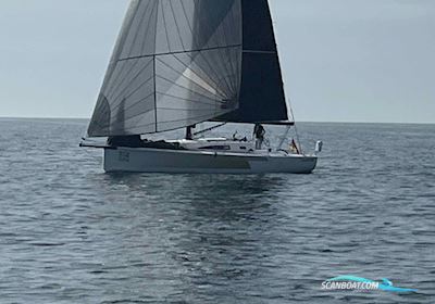 J99 Segelboot 2022, mit Volvo Penta D1-20 motor, Deutschland