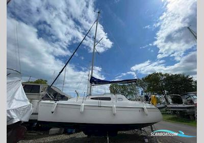 Jeanneau 24.2 Segelboot 1998, mit Yanmar motor, England