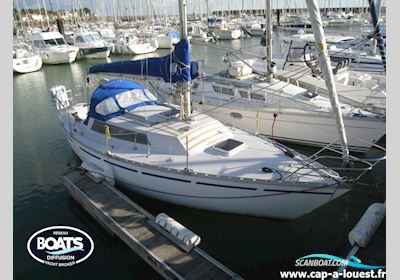 Jeanneau BRIN DE FOLIE Segelboot 1978, mit Beta marine motor, Frankreich