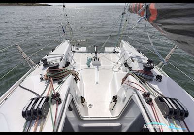 Jeanneau Sun Fast 3300 Segelboot 2025, mit Volvo D1-15 motor, Frankreich