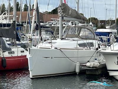 Jeanneau Sun Odyssey 33i Segelboot 2015, mit Yanmar 3YM20 motor, England