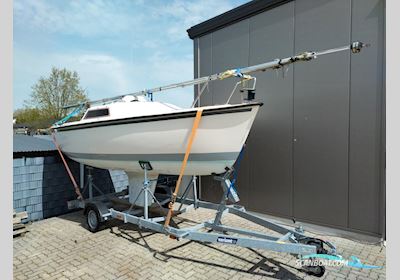 Jofa / Triss Triss Norlin Segelboot 1982, mit YAMAHA 4 motor, Deutschland