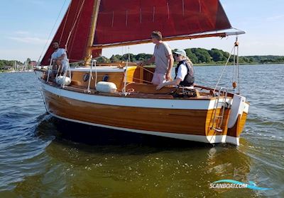 Kleinkreuzer Langkieler Segelboot 2003, mit Yanmar motor, Deutschland