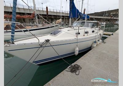 LM Vitesse 33 Segelboot 1990, mit Volvo Penta D1-30 motor, England