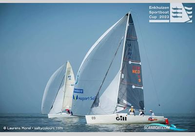 MaxFun 25 Segelboot 2000, Niederlande