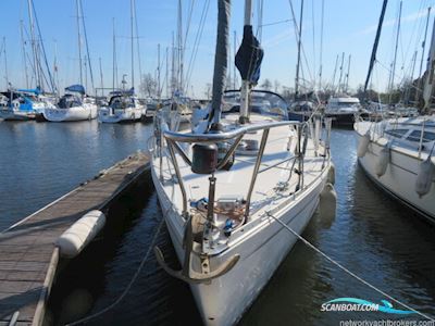 Moody 336 - Bilge keel Segelboot 1991, mit Volvo motor, England
