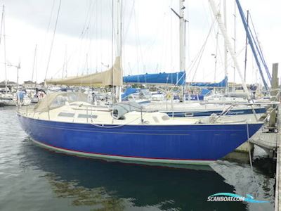 Nicholson 35 Segelboot 1971, mit Perkins 4.107 motor, England