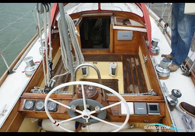 Nicholson Classic 35 (ex Yeomen Xiv) Segelboot 1966, mit Yanmar 2GM20F motor, England