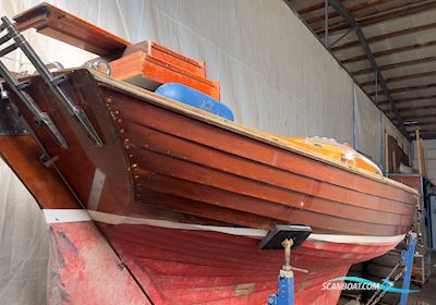 Nordisches Folkeboot, Thomas Lind, Middelfart, Lärche Auf Eiche Segelboot 1963, mit Mercury 4 Stroke motor, Deutschland