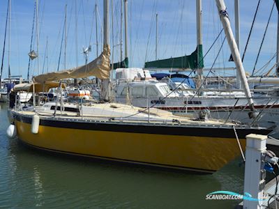 Oyster 37 Segelboot 1982, mit Volvo Penta MD2040 motor, Portugal