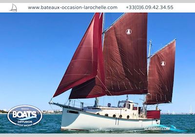 Plasmor Triaskell Segelboot 2010, mit Yanmar motor, Frankreich