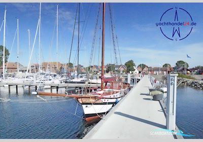 Pommersche Schlup Segelboot 1984, mit Mercedes OM 636 motor, Deutschland