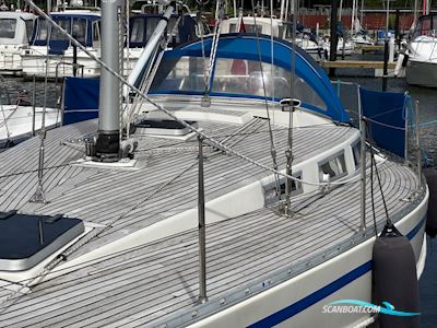 Puzzle 36 Segelboot 1986, mit Yanmar 3YM 30F
 motor, Dänemark